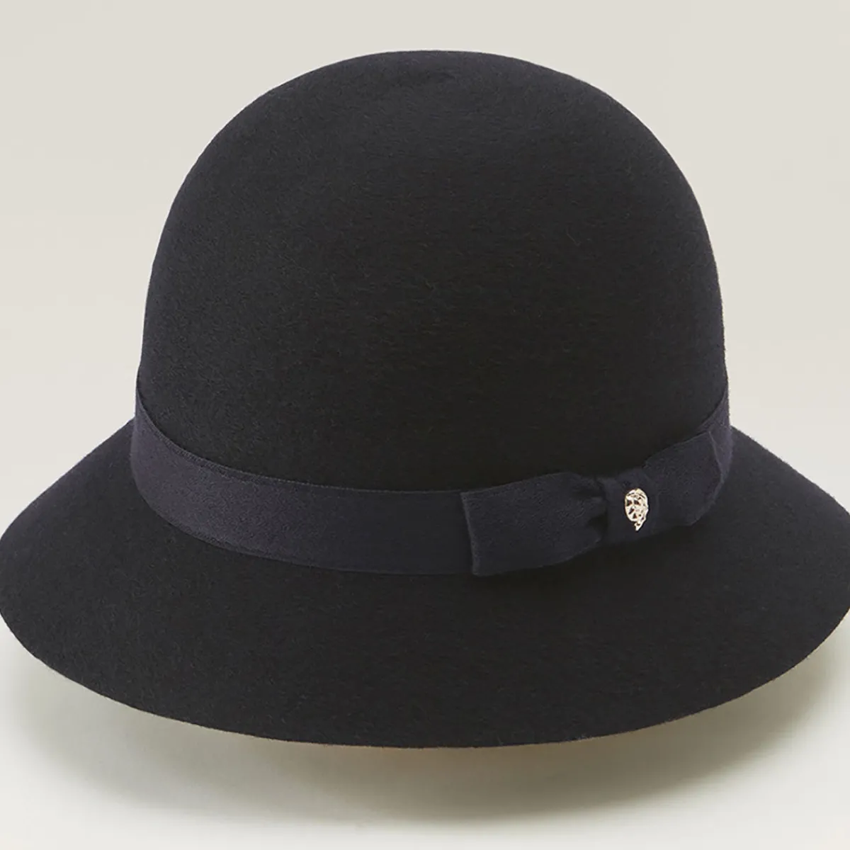 Alfreda 6 Cloche-Helen Kaminski New
